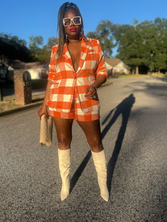 “In Check” Oversized Blazer (Plus)