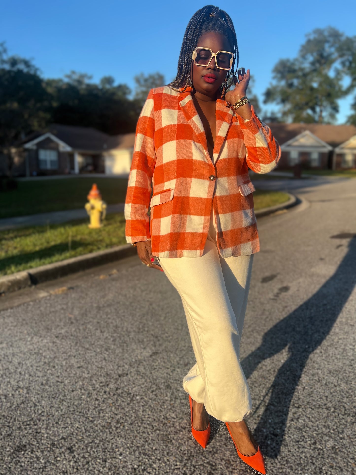 “In Check” Oversized Blazer (Plus)